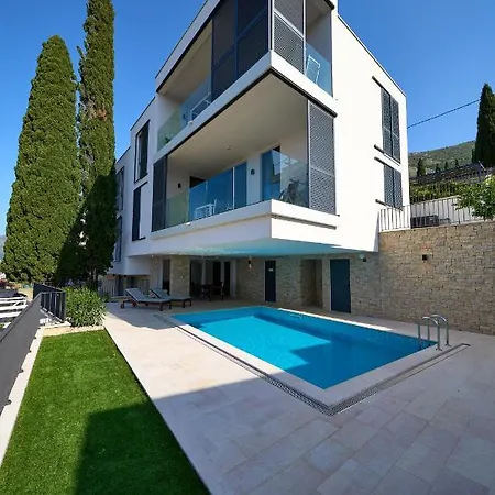 Kuca Bella Apartment