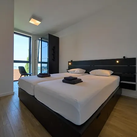 Apartment Kuca Bella *